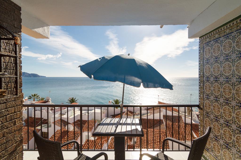 Bahia 57 Apartments Casasol Nerja Kültér fotó