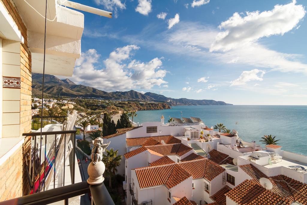 Bahia 57 Apartments Casasol Nerja Kültér fotó